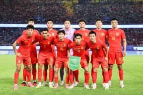 乐竟体育平台-国际足球联赛中国球队展现出色竞技实力